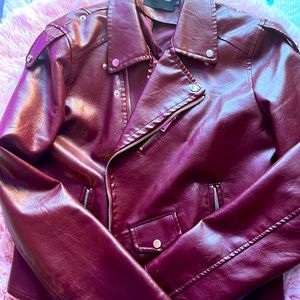 Women’s burgundy leather jacket
